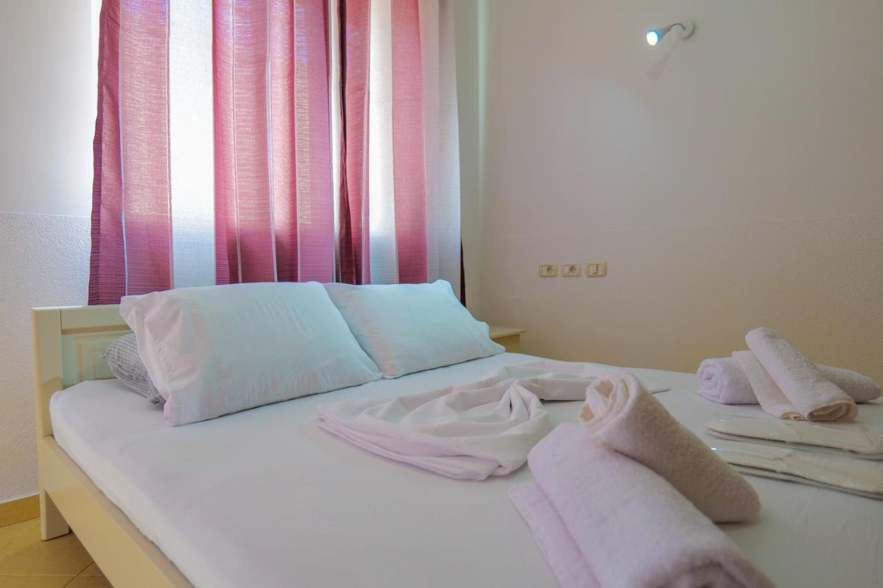 Vila Stupende Apartment Sarande Ngoại thất bức ảnh