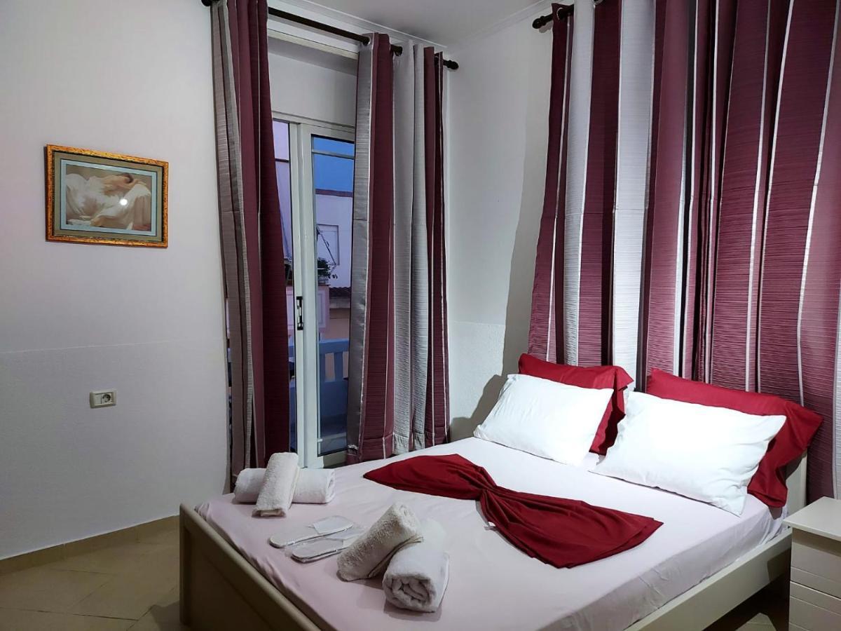 Vila Stupende Apartment Sarande Ngoại thất bức ảnh