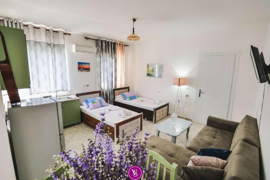 Vila Stupende Apartment Sarande Phòng bức ảnh