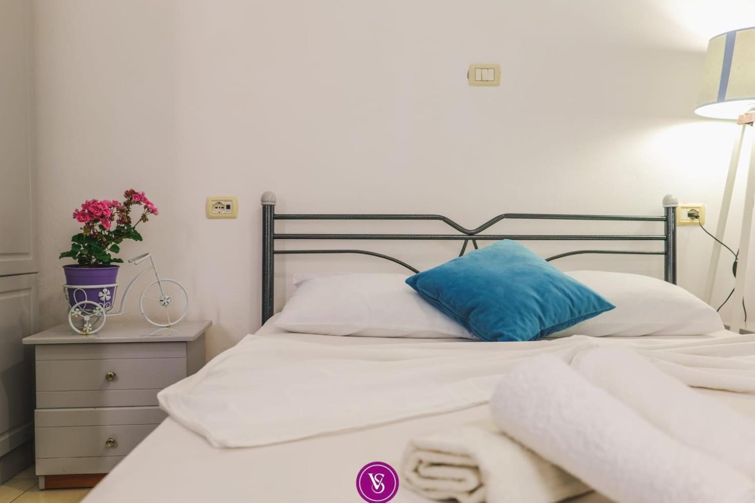 Vila Stupende Apartment Sarande Phòng bức ảnh